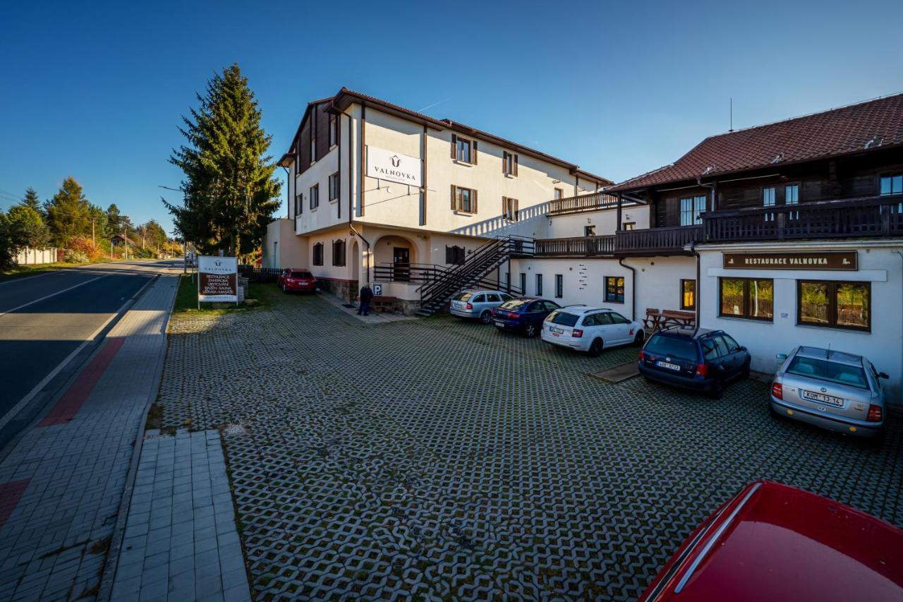 Valnovka Wellness Hotel Kamenice Dış mekan fotoğraf